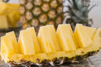Как порезать ананас: пошаговая инструкция с фото