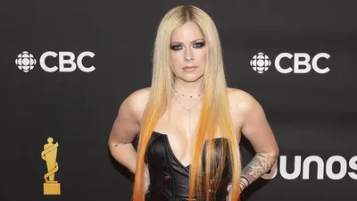 Avril Lavigne Reveals The 2 Liquids She Drinks to Stay Looking Young