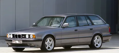 The BMW M5 Touring E34