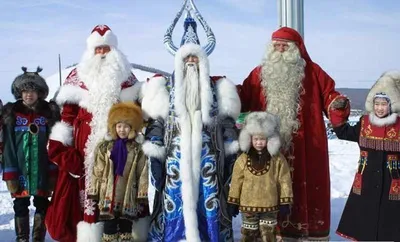 Дед Мороз на связи. Москвичей поздравили волшебники разных стран