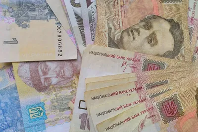 Что общего между купюрой 2 гривны Украины и купюрой 1000 рублей России? |  Земский учитель | Дзен