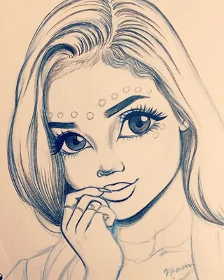 Рисованная девушка, заказать рисунок девушки карандашом.