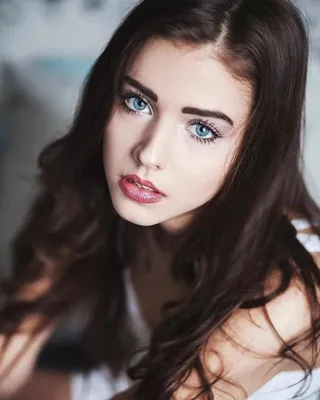 Самая красивая девушка с голубыми глазами - 71 фото