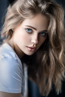 Какие тени подойдут к голубым глазам: оттенки и цвета для голубоглазых  девушек со светлыми и темными волосами