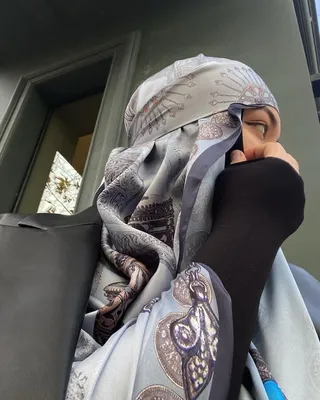 Девушек в хиджабе