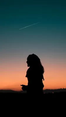Фотография Силуэт Море девушка рассвет и закат берег вид 3840x2400