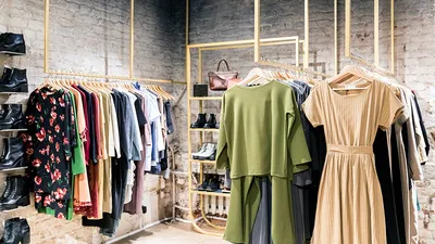 Дизайн магазина мужской одежды - проекты и фото интерьера