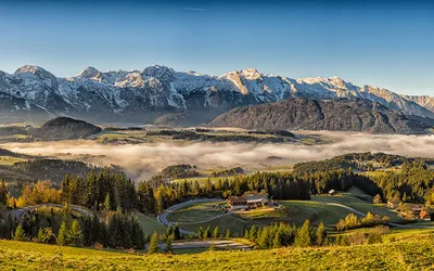 Обои для рабочего стола Альпы Австрия Туман гора Природа Луга Пейзаж