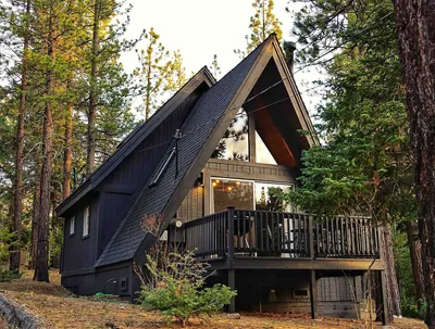 Обои Деревянный домик в лесу | Cabaña bosque, Casas de invierno, Ideas de  cabina