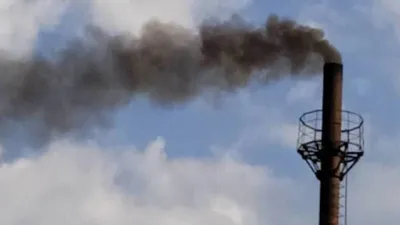 File:Дым из трубы газовой котельной 01.jpg - Wikimedia Commons