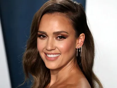 Jessica Alba's Daughters Look All Grown Up in Sweet Mother's Day Video