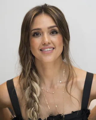 Jessica Alba Looks to Make a Difference for Women in the Workforce