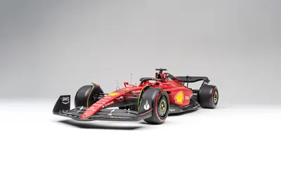 Mercedes | Formula 1 car, Formula 1 car racing, Mercedes petronas
