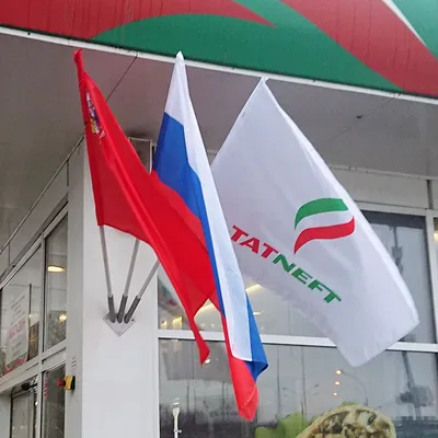 Купить настольный флаг Азербайджана на разных вариантах подставок