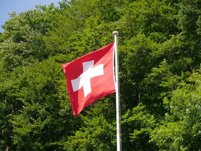 флаг швейцарии изолирован на Png или прозрачный фоновый символ швейцария  шаблон для баннерной карты Иллюстрация вектора - иллюстрации насчитывающей  изолировано, летание: 228223545