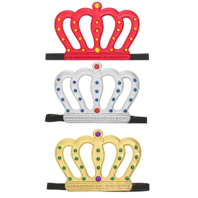 Царские короны, старинное оружие и иконы