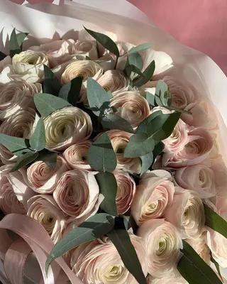 Заказать красивый букет из роз в корзине FL-643 купить - хорошая цена на  красивый букет из роз в корзине с доставкой - FLORAN.com.ua