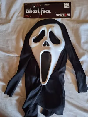 Scream 4 - Horror Costume Index