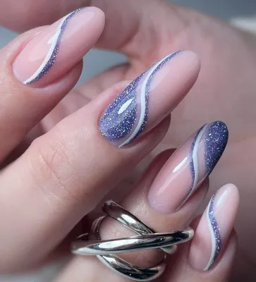 Металлический маникюр (56 фото): дизайн ногтей лаком в цвете металлик |  Польские ногти, Лак для ногтей цвета металлик, Серебристый лак для ногтей