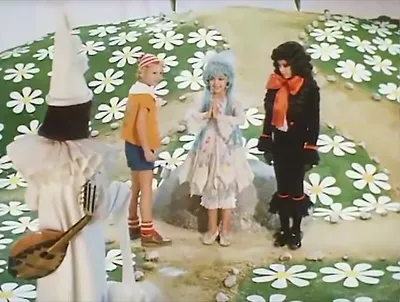 Приключения Буратино\" (1975): наряд нашей милой Мальвины