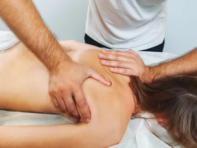 Миофасциальный массаж тела - Медицинский центр массажа и остеопатии «Неболи»