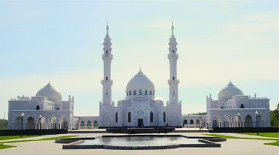 Невероятная красота новой главной мечети в бишкекскую ночь — фотофакт