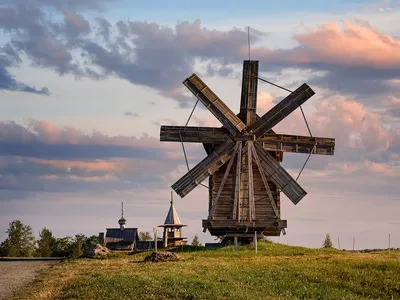 Старинные мельницы в России 💥: старые ветряные мельницы, которые  сохранились до наших времен с фото — Tripster.ru