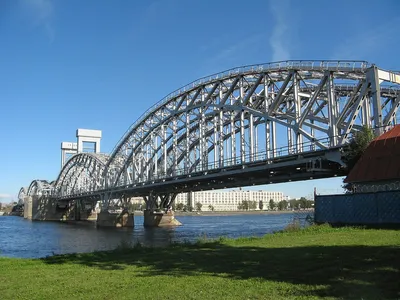 История Южного моста в Киеве - почему его ремонтируют и перекрывают