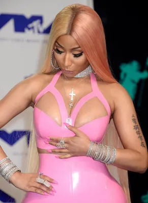Пин на доске Nicki Minaj Hair