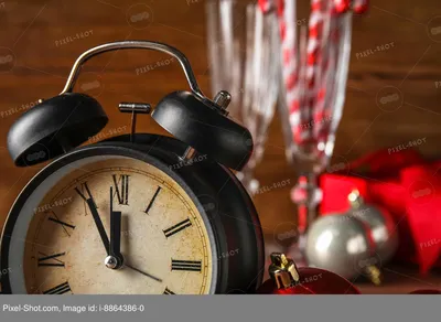 Новогодние фигуры из пенопласта часы, домик своими руками | Изделия из  пенопласта (пенополистирола) в Москве