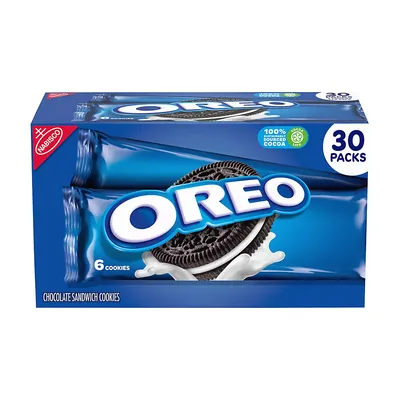Amazon.com: OREO Hot Cocoa Creme Chocolate Sandwich Cookies, Limited  Edition, Holiday Cookies, 12.2 oz : Books