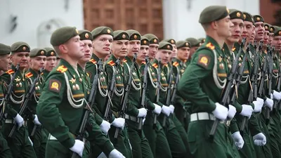 Где посмотреть парад Победы в Петербурге