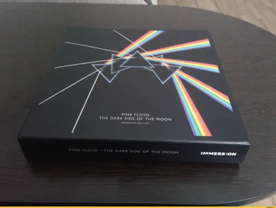 На стриминговых сервисах появилась подборка из 12 редких концертных  альбомов группы Pink Floyd