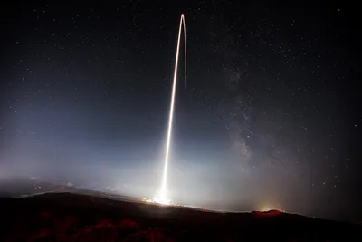 Ракета,взлет,космос,галактика» — создано в Шедевруме