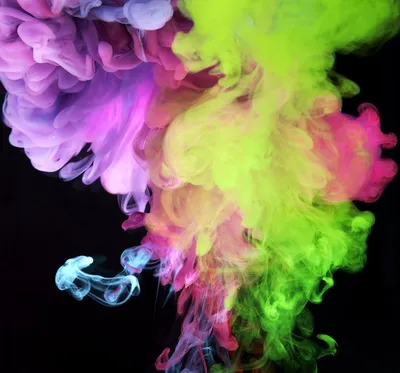 разноцветный дым забрызганный цветными чернилами обвел призрак резким  фокусом излучающим диоды, цветные чернила обвели призрачные диоды с резким  фокусом, диоды с призрачным фокусом, разноцветный дым с цветными брызгами  фон картинки и Фото