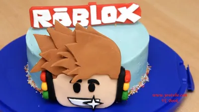 Торт для мальчика с фигурками Roblox