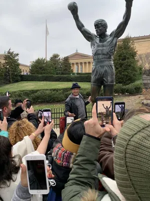 STL file Rocky Balboa-(Sylvester Stallone) statue 📦・Model to download and  3D print・Cults