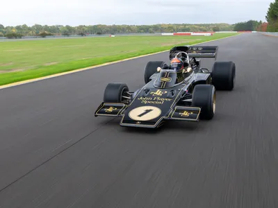 Скачать обои speed, Formula One, Lotus 72, раздел суперкары в разрешении  2048x1536