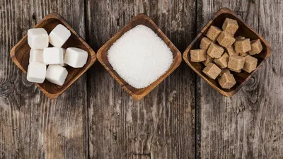 Развенчан миф о диетических свойствах тростникового сахара - Российская  газета