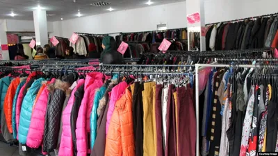 Философия в стиле секонд-хенд: почему краснодарцы выбирают шопинг в таких  магазинах - KrasnodarMedia.ru