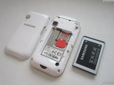 медиа эксперт магазин Samsung Xiaomi Iphone смартфоны несколько мобильных  телефонов продукции на дисплее потребительская электрони Редакционное Фото  - изображение насчитывающей изготовления, концепция: 219759981