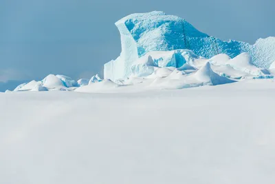 Географический северный полюс Стоковое Изображение - изображение  насчитывающей драматическо, рыболовство: 151993715