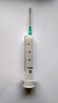 Инсулиновый шприц Vogt Medical U-100 1 мл со съемной иглой 27G купить по  выгодной цене с доставкой