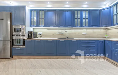 Синяя кухня в интерьере: как выбрать и с какими цветами сочетать - фабрика  мебели Кухонный проспект