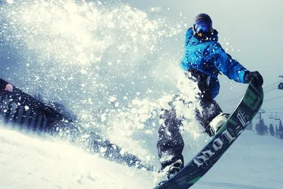 Обои на телефон сноубордист, сноуборд, снег, горы, зима - скачать бесплатно  в высоком качестве из категории \"Спорт\"