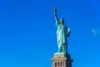Статуя Свободы в Нью-Йорке, штат Уса Стоковое Фото - изображение  насчитывающей манхэттен, эллис: 157566380
