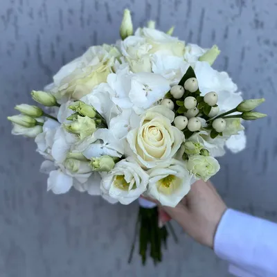 Как создать потрясающий свадебный букет с розами