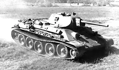 The T-34 Tank: A Soviet “Tractor” That Reached Berlin