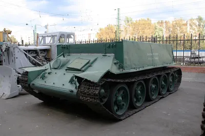 Tank T-34-85 on a pedestal, sale, price 87 766$ ⋆ Техклуб