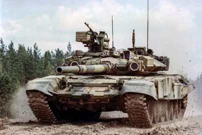 Поле боя держится на танках: как Т-64, Т-72, Т-80 и Т-90 показали себя на  Украине и в Донбассе - Российская газета